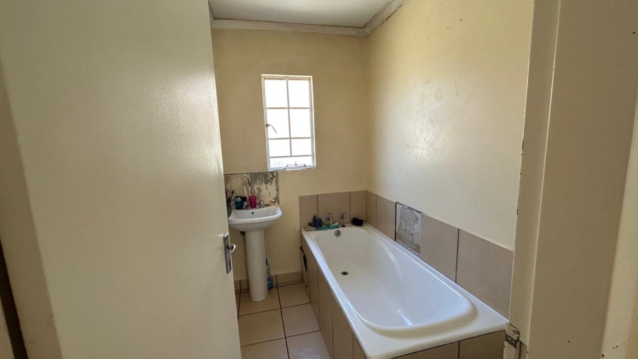 3 Bedroom Property for Sale in Seraleng North West